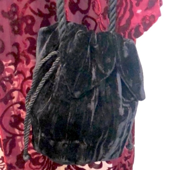 Saks Fifth Avenue Black Label Genuine Leather + Velvet Drawstring Bag Silk Rope main image 7